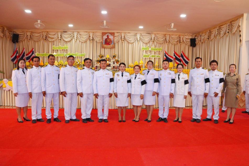 ร่วมพิธีถวายราชสักการะเนื่องในวันพระบาทสมเด็จพระพุทธยอดฟ้าจุฬาโลกมหาราชและวันที่ระลึกมหาจักรีบรมราชวงศ์